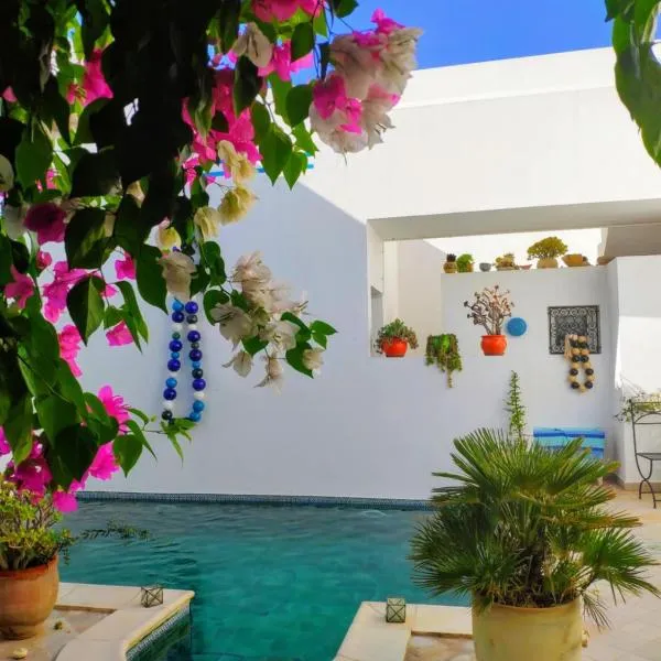 Dar R'Bat, Maison d'Hôtes de charme，位于纳布勒的酒店