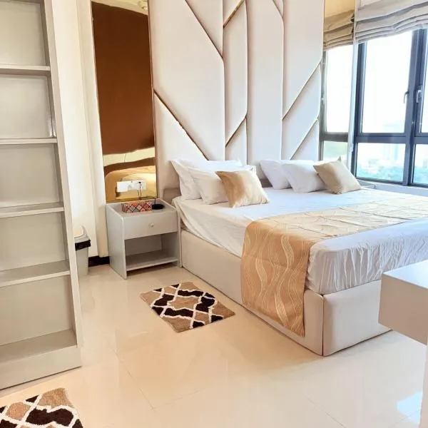 Chevalra Luxury TRI-ZEN Apartment in Central Colombo - Galle-Face & Lotus Tower View，位于科伦坡的酒店