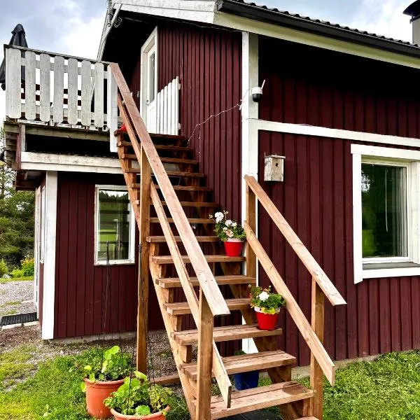 Kettumäen huoneisto maaseudun rauhassa，位于Hollola的酒店