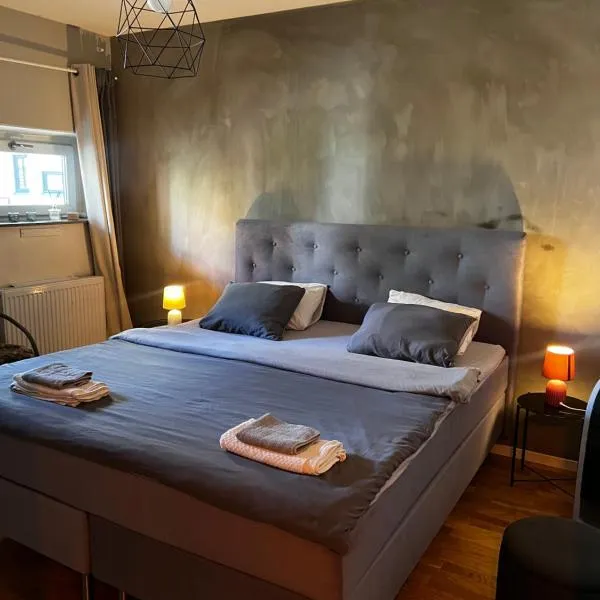 Comfortable room in Stockholm - Close to central Stockholm，位于斯德哥尔摩的酒店
