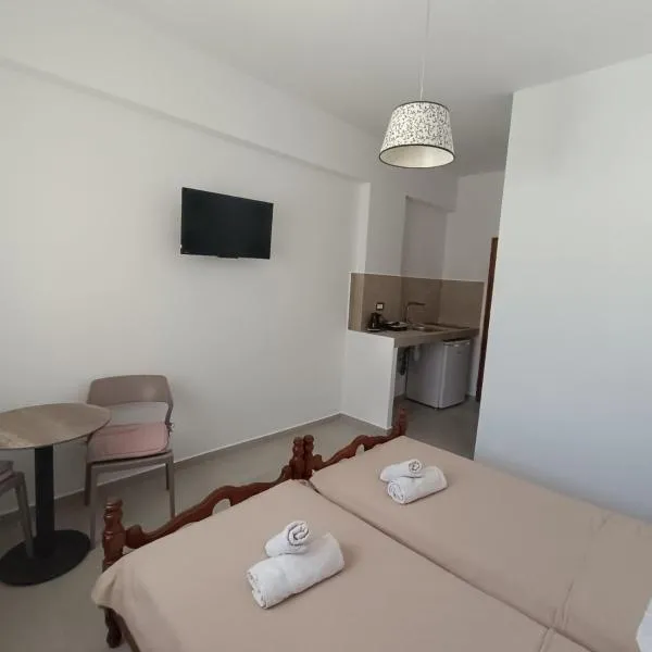 kosmas rooms，位于斯基罗斯岛的酒店