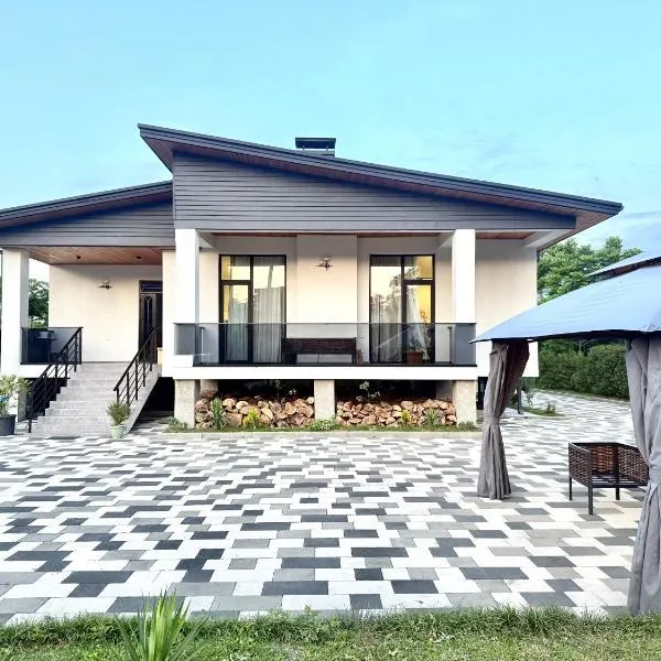 Hotel Barbare，位于科布列季的酒店