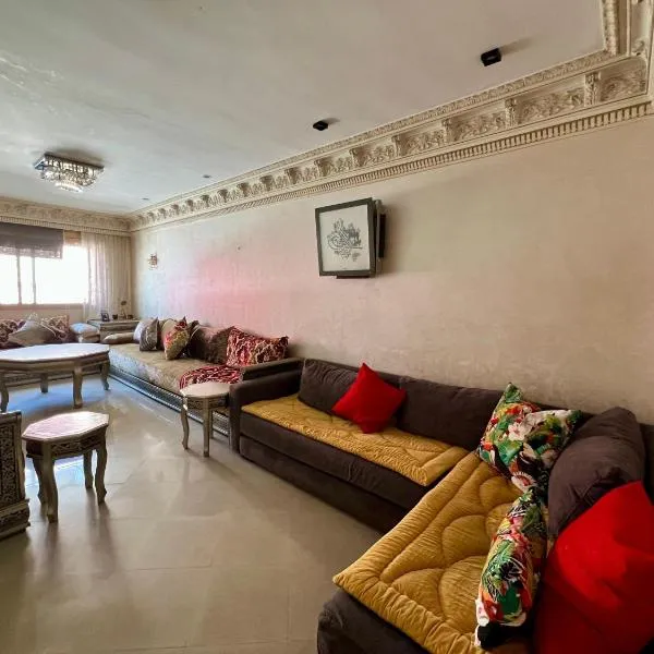 Apartment Casa Elegance - Near Voyageurs Station，位于卡萨布兰卡的酒店