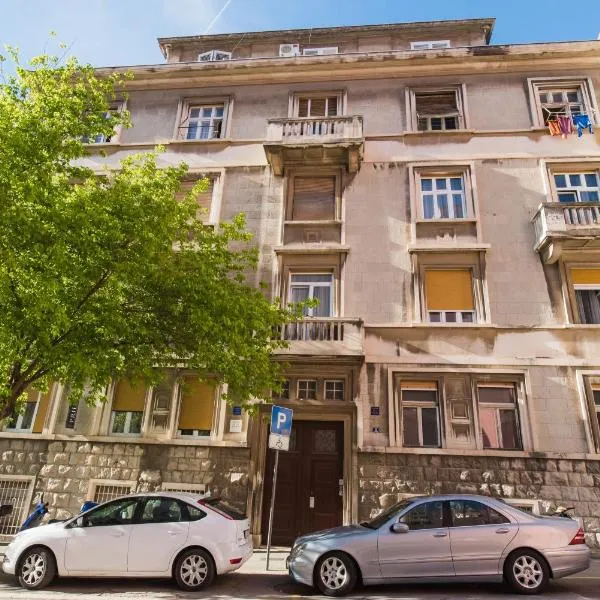 Apartment Vetom，位于斯普利特的酒店
