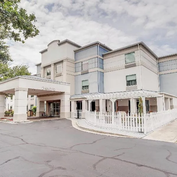 Country Inn & Suites by Radisson, Savannah Southside，位于萨凡纳的酒店