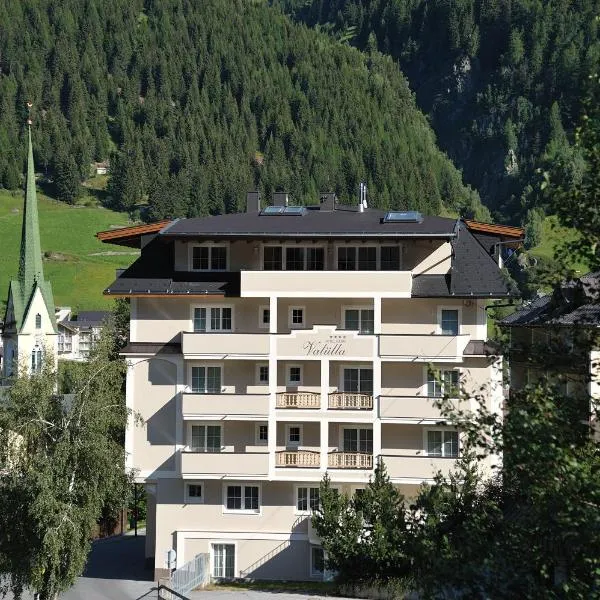 Hotel Garni Valülla，位于伊施格尔的酒店