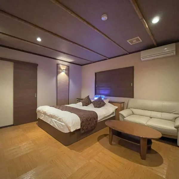 ホテルアテネ 市原鶴舞インター店，位于Ichihara的酒店