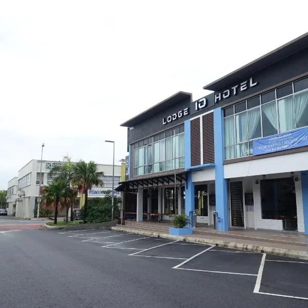 洛奇10号酒店，位于Kampong Baharu Jimah的酒店
