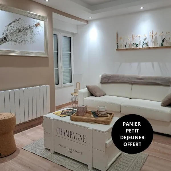 Gîte "La bulle de Léna" avec petit-déjeuner garage et parking，位于Flavigny的酒店