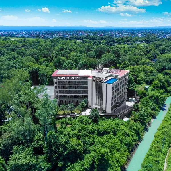 Hotel Siraichuli，位于奇旺的酒店