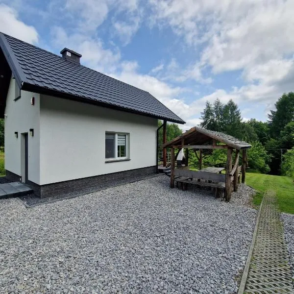 Tetmajera View & Garden，位于登比察的酒店