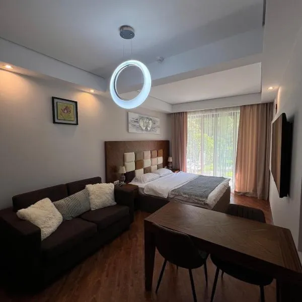 Dreamland studio with private garden，位于查克维的酒店