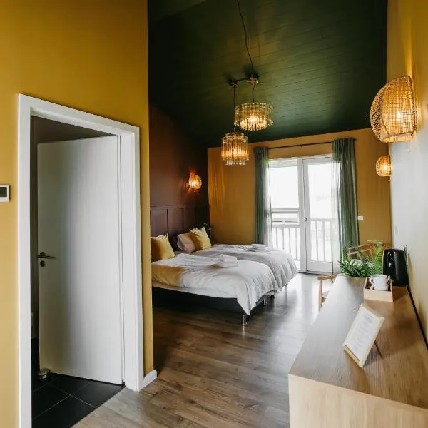 The Hill Guesthouse，位于弗吕济的酒店