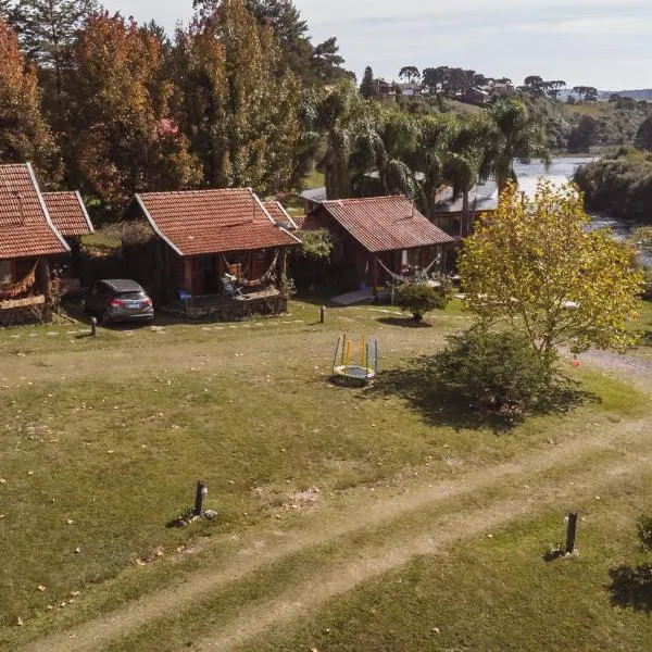 Casa no Campo, aconchego com lareira e banheira em quase todas Cabanas!，位于圣弗朗西斯科-迪保拉的酒店