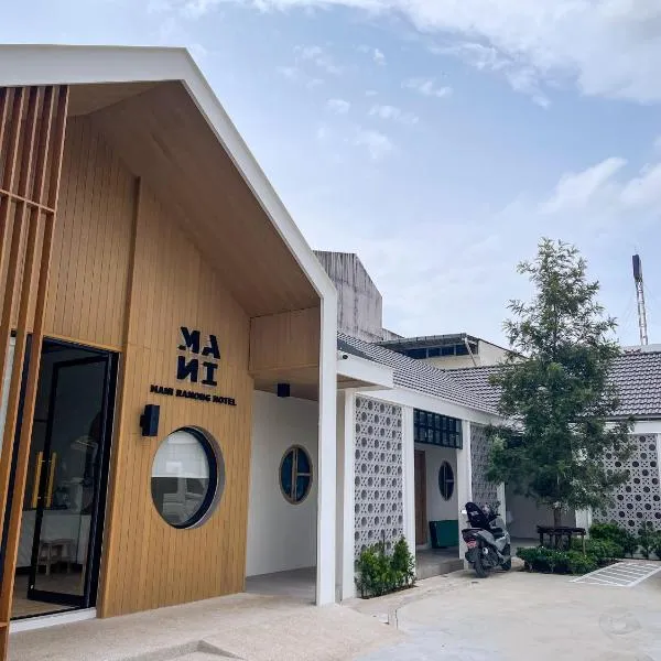 Mani Ranong Hotel，位于拉廊的酒店
