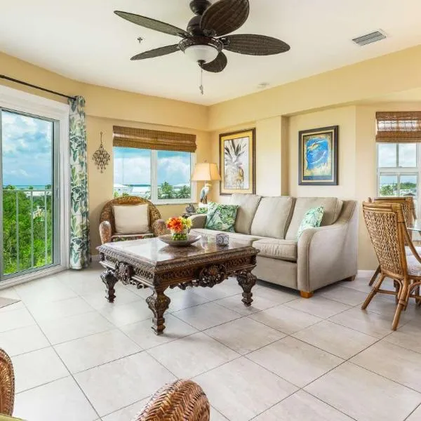 Key Largo Baha Penthouse Ocean Pointe 1416，位于基拉戈的酒店