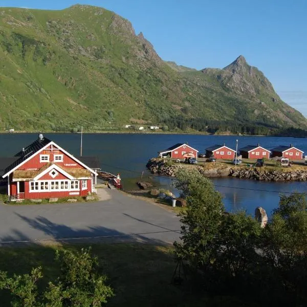 Lofoten Fjordcamp，位于Valberg的酒店
