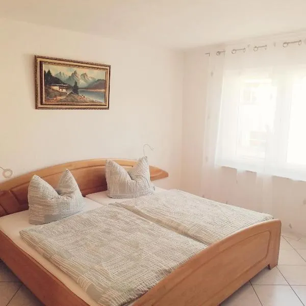 Ferienwohnung auf dem Land，位于Badenhard的酒店