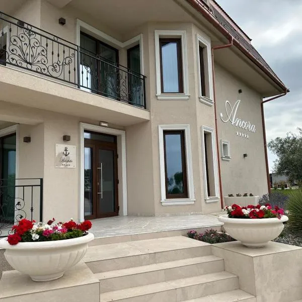 Ancora，位于Salonta的酒店