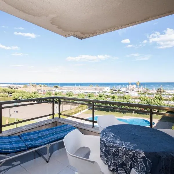 Vistas al mar Torredembarra，位于托里代巴拉的酒店
