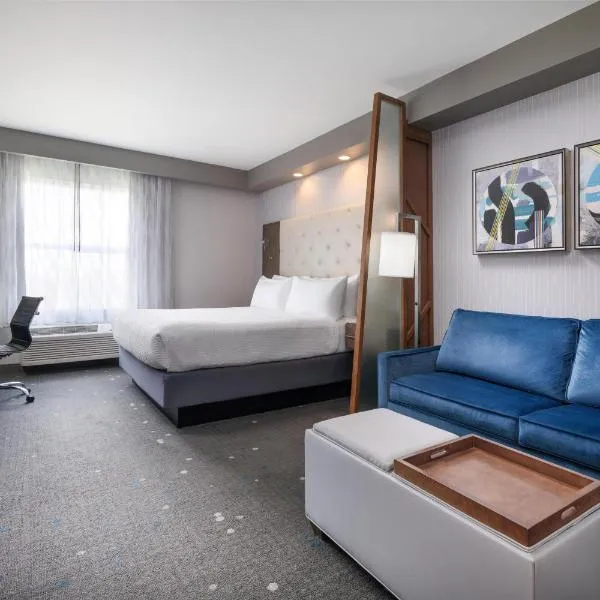 Best Western Premier Hotel at Fisher's Landing，位于温哥华的酒店