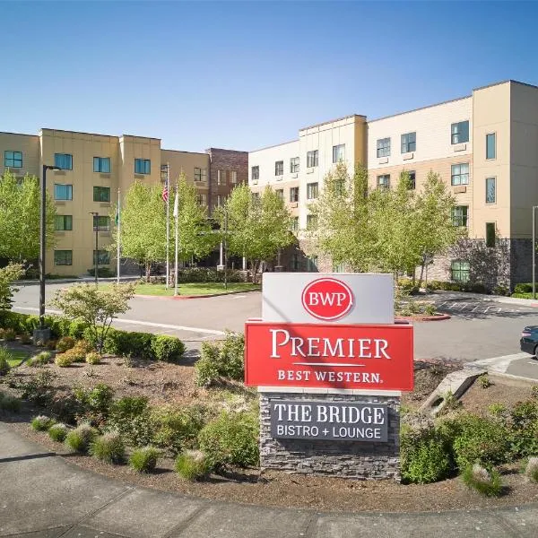 Best Western Premier Hotel at Fisher's Landing，位于温哥华的酒店