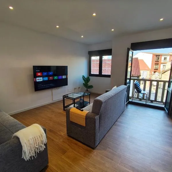 Amplio Apartamento nuevo en el centro de Muxía - Balcón - Cama King Size - TV 65pulgadas，位于穆希亚的酒店