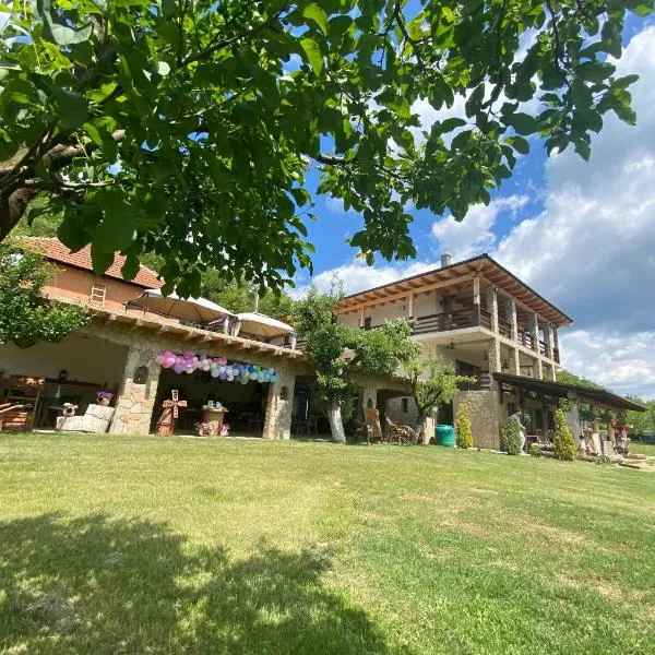 Maia Dorului，位于Mereteu的酒店