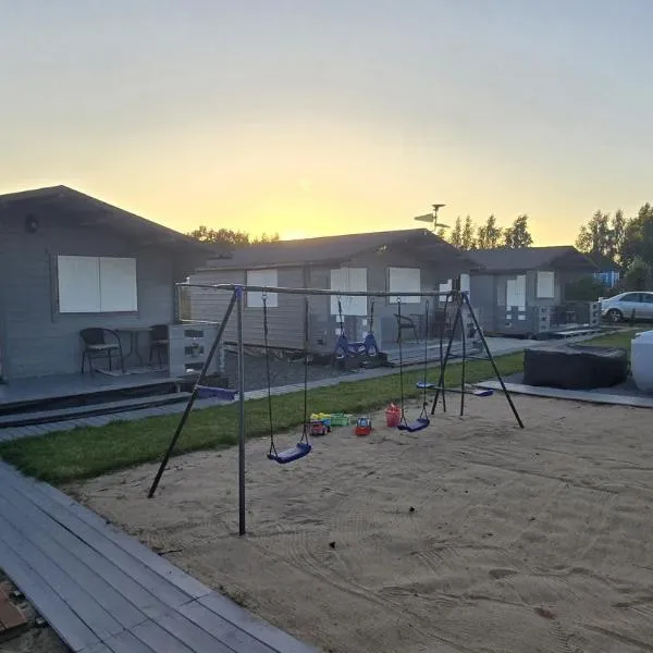 Bałtycka Przystań Gąski - Domki z Basenem，位于贡斯基的酒店