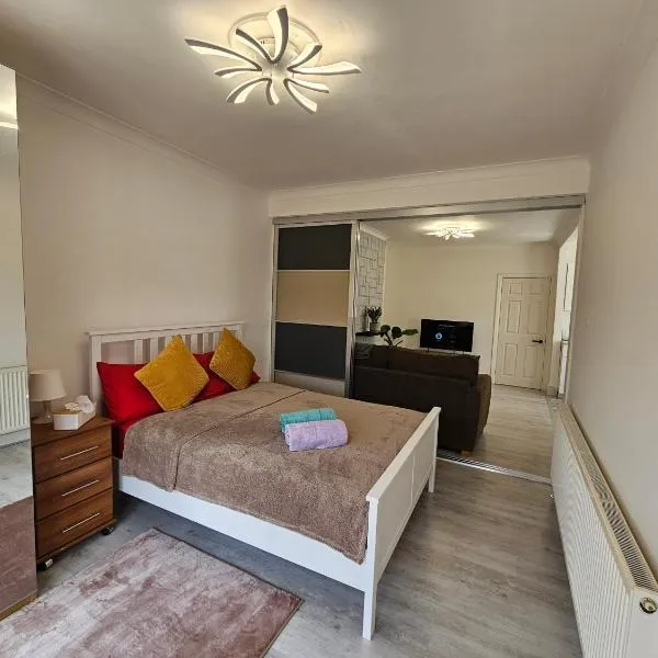 Fantastic 4 Apartments，位于Dagenham Dock的酒店