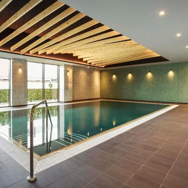 Novotel Cambridge North，位于剑桥的酒店