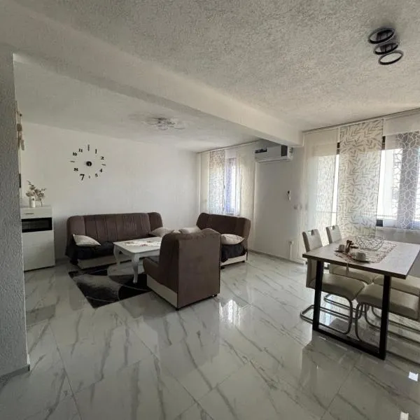 Apartman Bella Brčko，位于布尔奇科的酒店