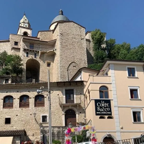 Hotel La Corte di Bacco，位于库萨诺穆特里的酒店