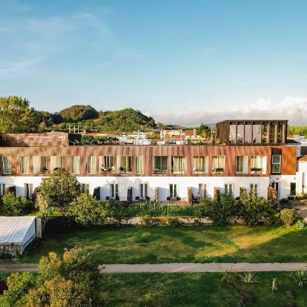 Senhora da Rosa, Tradition & Nature Hotel，位于蓬塔德尔加达的酒店