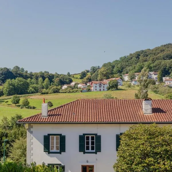 Maison Gamboia, chambres d'hôtes au calme avec jardin，位于阿斯帕朗的酒店