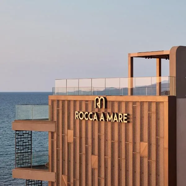 Rocca a Mare Heraklion - Handwritten Collection，位于海若克利欧的酒店