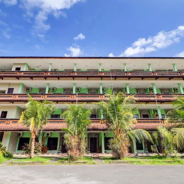 Collection O Bali near Terminal Ubung formerly Batukaru Garden Hotel，位于Kesiman的酒店
