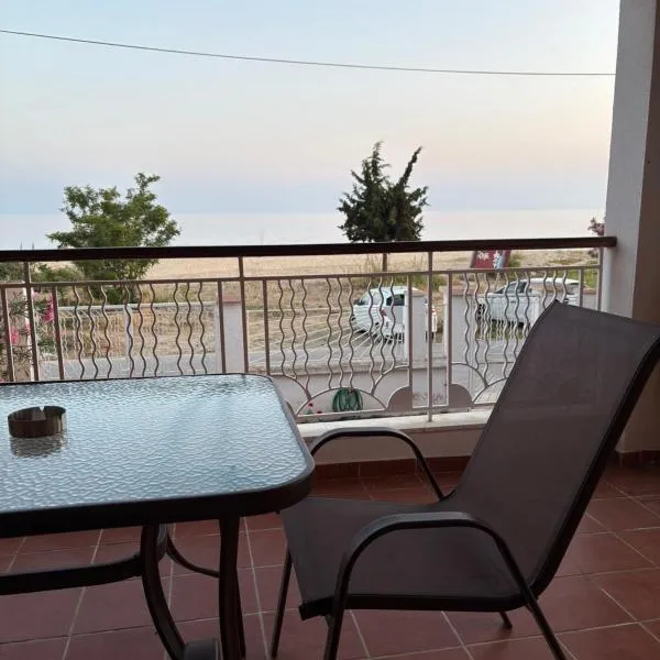 Aithra House Αίθρα，位于托罗尼的酒店