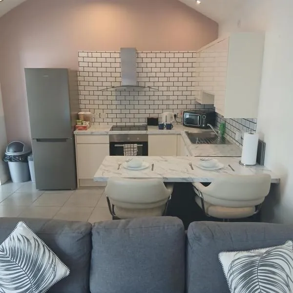 D17 Accommodation - Dublin Airport，位于都柏林的酒店