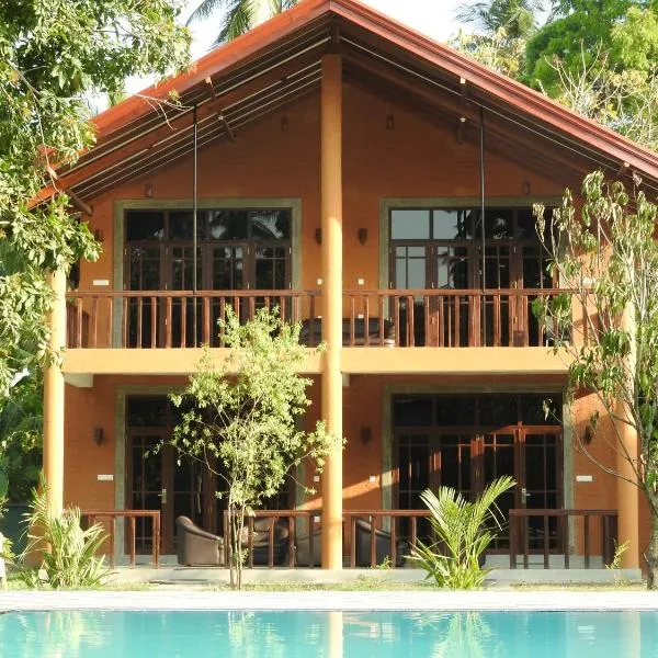 格兰德亚拉酒店，位于Wirawila的酒店
