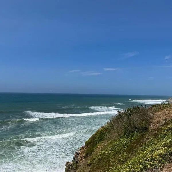 Ericeira - Casa Tia Alice，位于埃里塞拉的酒店