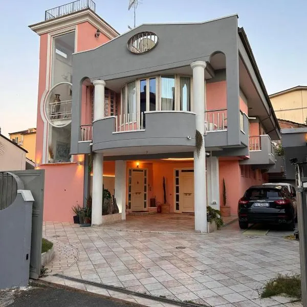B&B Villa Pina，位于科莱费罗的酒店