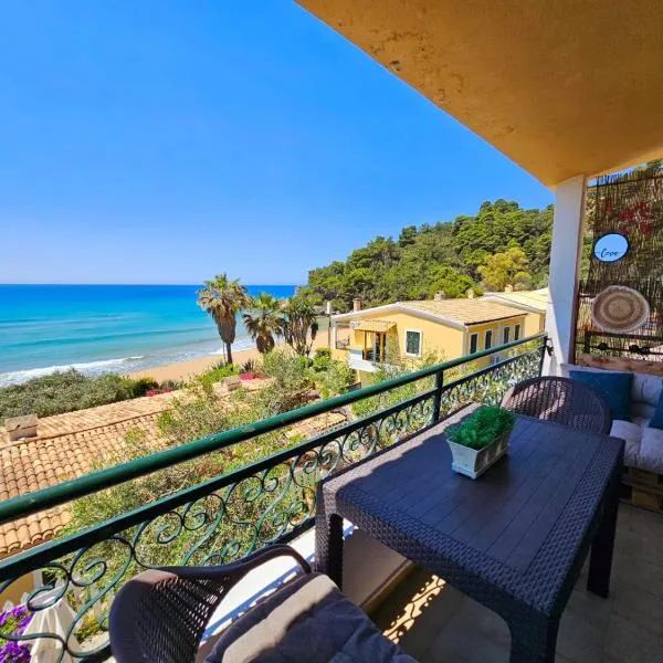 Corfu Glyfada Beach Apartment 25，位于格利法达的酒店