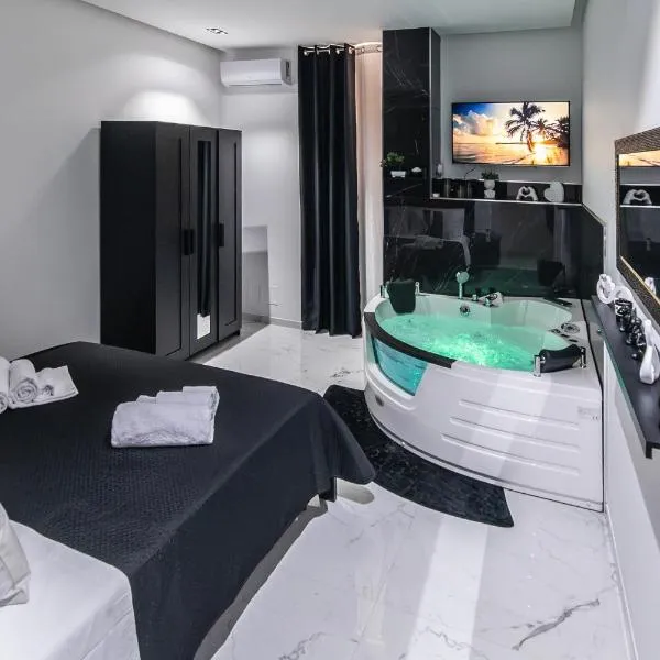 Amour - House with Private Jacuzzi，位于罗索利尼的酒店