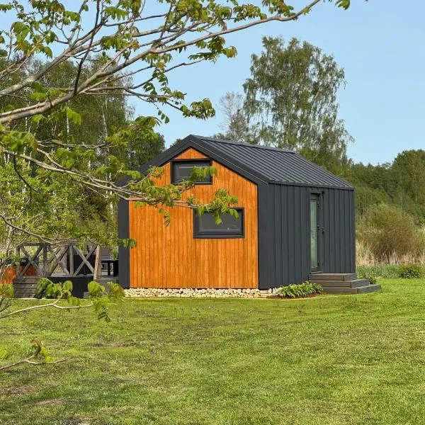 Mēness Namiņš，位于Vidriži的酒店