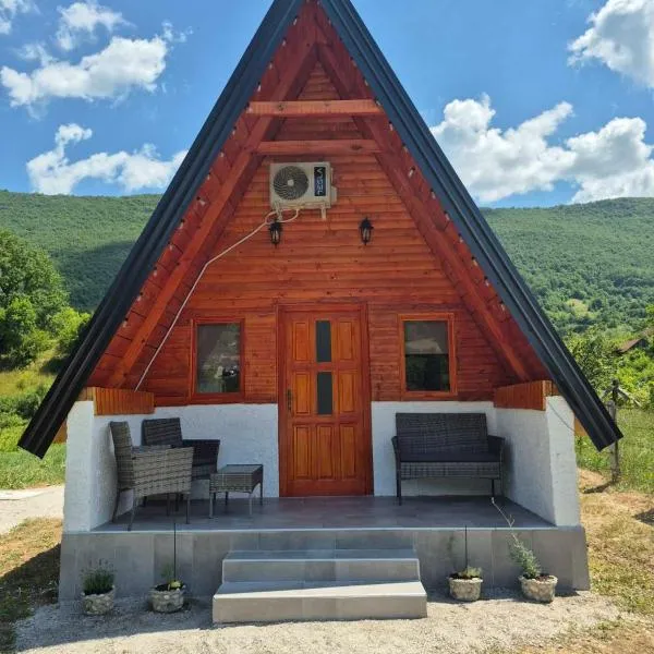 Adna 's Home，位于Orašac的酒店