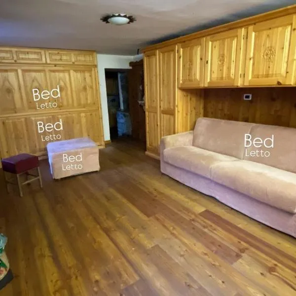 Casavacanze a Valtournenche，位于Singlin的酒店