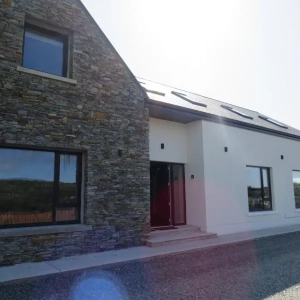 Dooneen House，位于克利夫登的酒店
