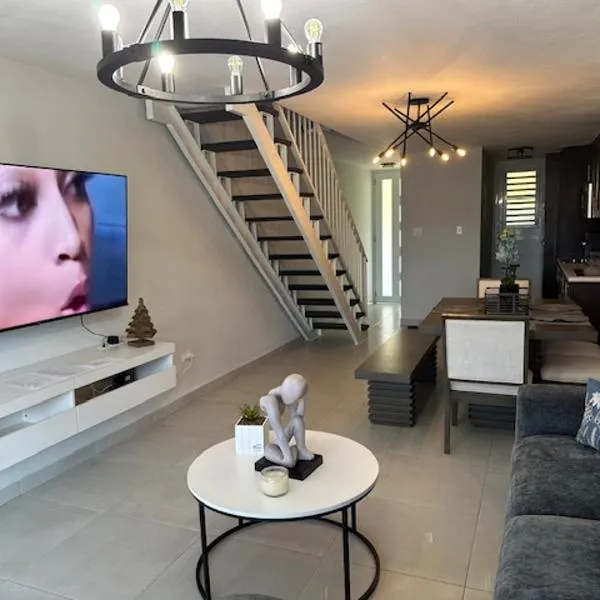 3 Bedrooms Villa Close to Beaches and Atractions at Fajardo PR，位于法哈多的酒店