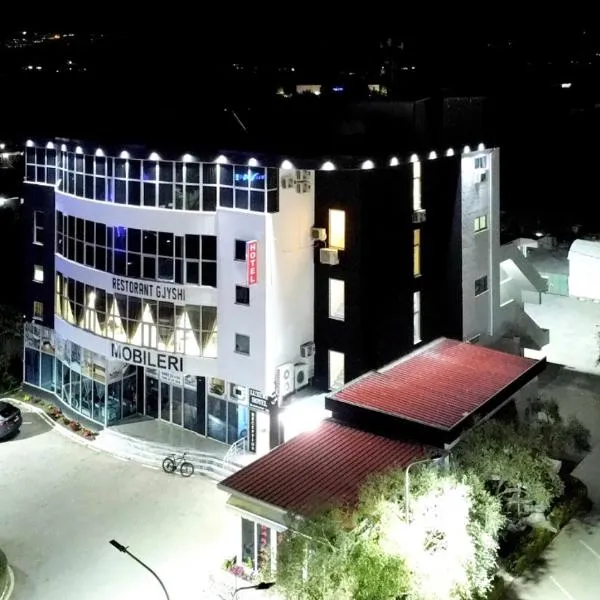 Grand Hotel Gjyshi，位于Qerek的酒店